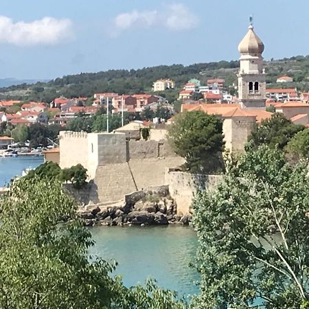 Apartments Getruda Krk Town Luaran gambar
