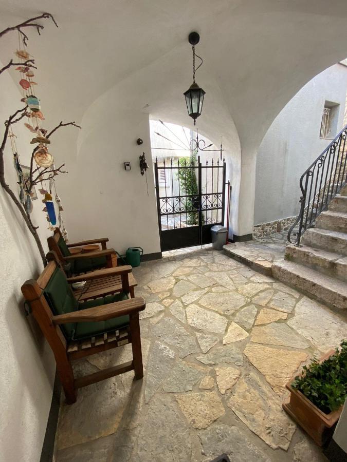 Apartments Getruda Krk Town Luaran gambar