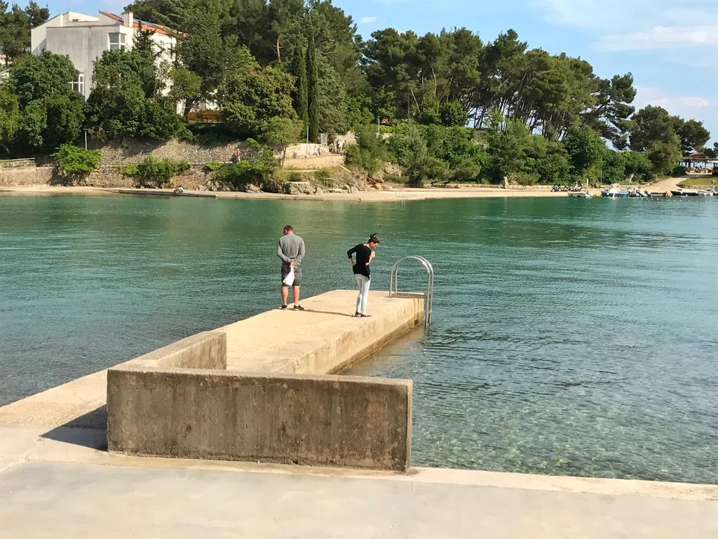 Apartments Getruda Krk Town Luaran gambar